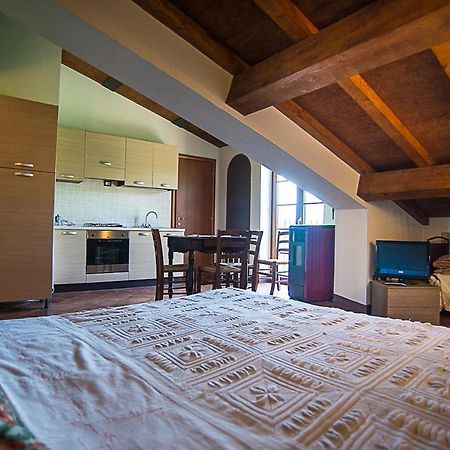 Agriturismo Il Musaccio Барга Екстериор снимка