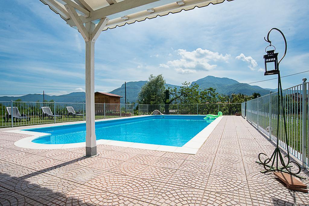 Agriturismo Il Musaccio Барга Екстериор снимка
