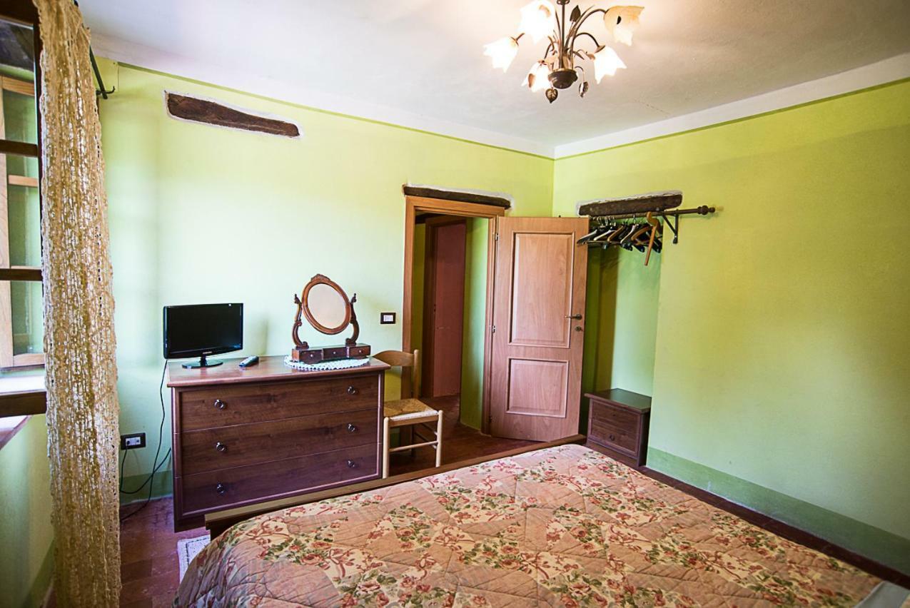 Agriturismo Il Musaccio Барга Екстериор снимка