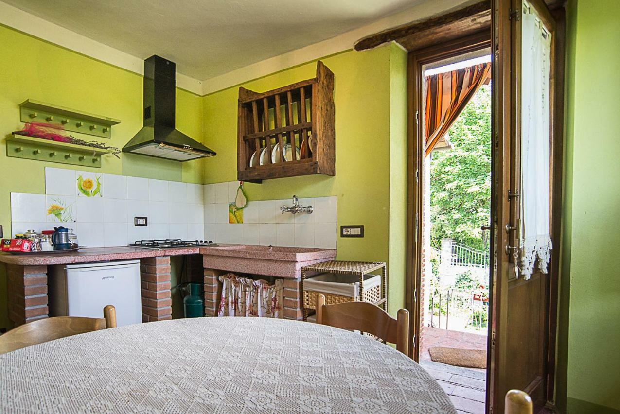 Agriturismo Il Musaccio Барга Екстериор снимка